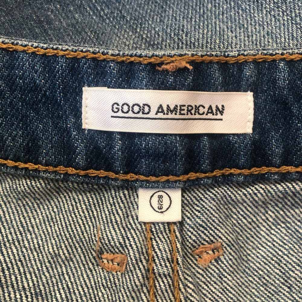 NWT $155~GOOD AMERICAN~Black Zip Up Distressed Denim Jeans Mini Skirt~6/28/Small - Picture 8 of 10